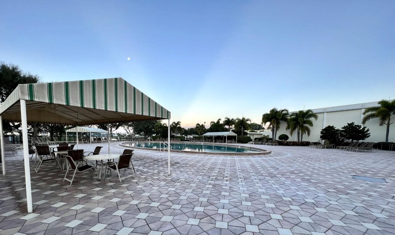 26 Golfs Edge, Unit D, West Palm Beach, FL 33417 Photo