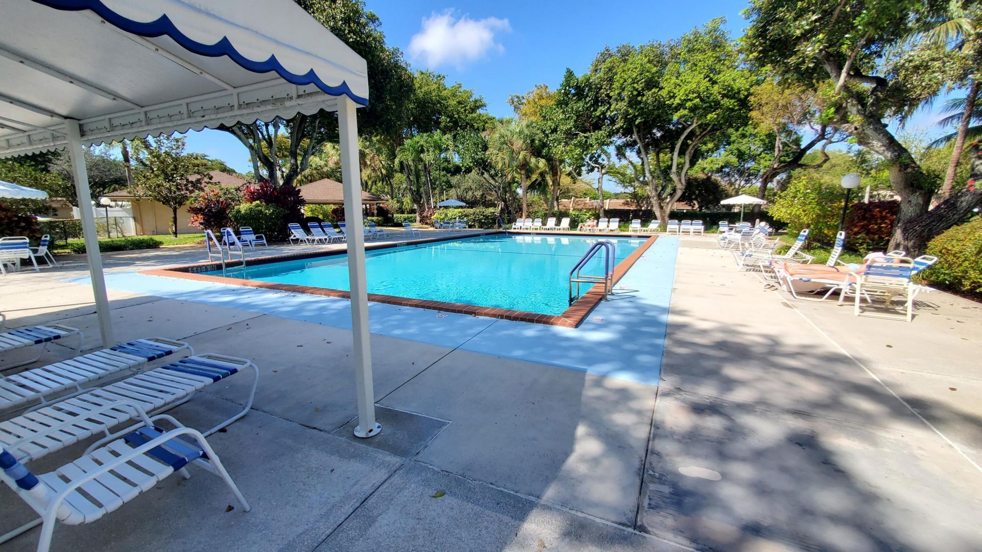3800 Oaks Clubhouse Drive, Unit 112, Pompano Beach, FL 33069 Photo