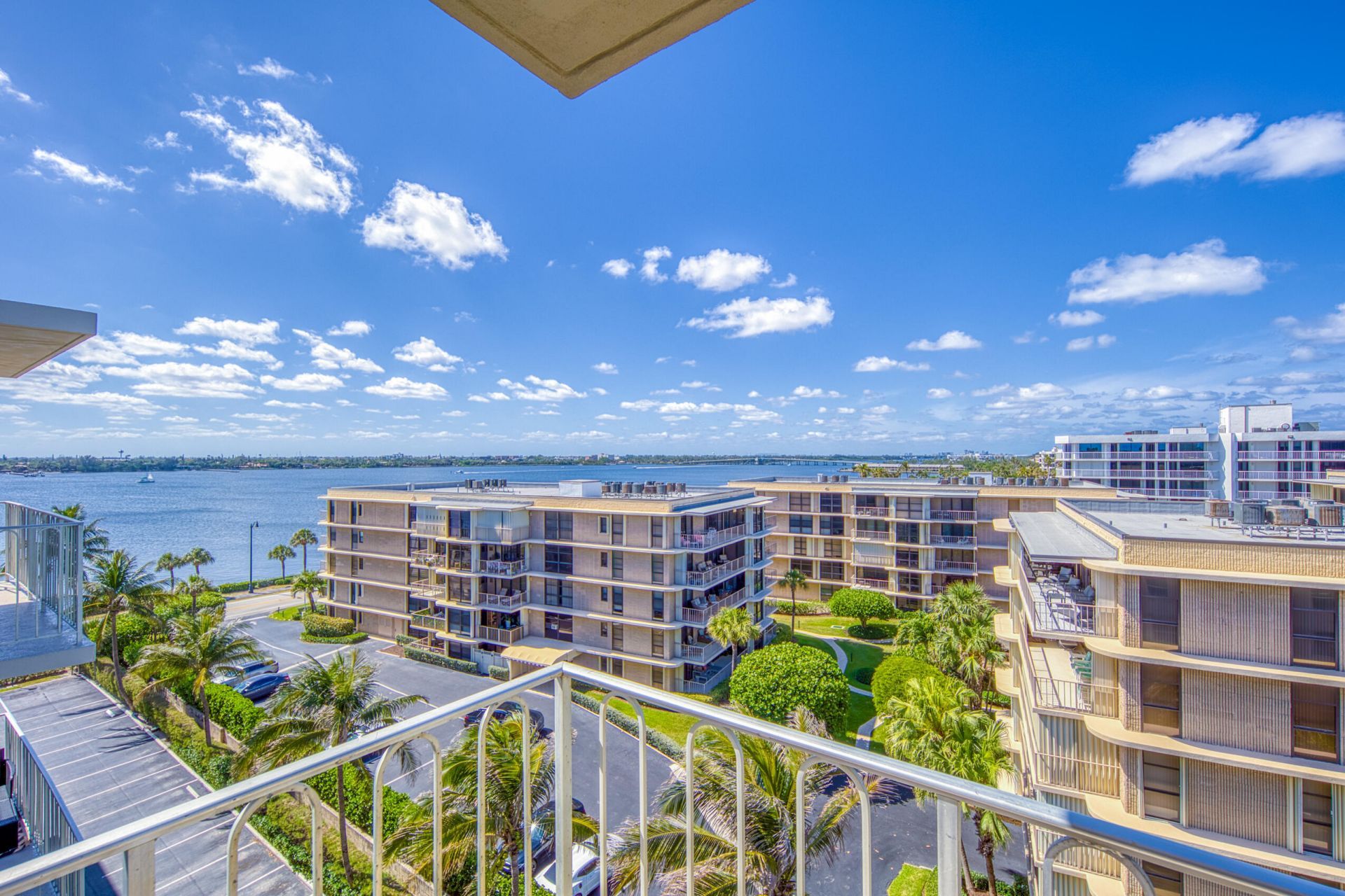 3230 S Ocean Boulevard, Unit E609, Palm Beach, FL 33480 Photo