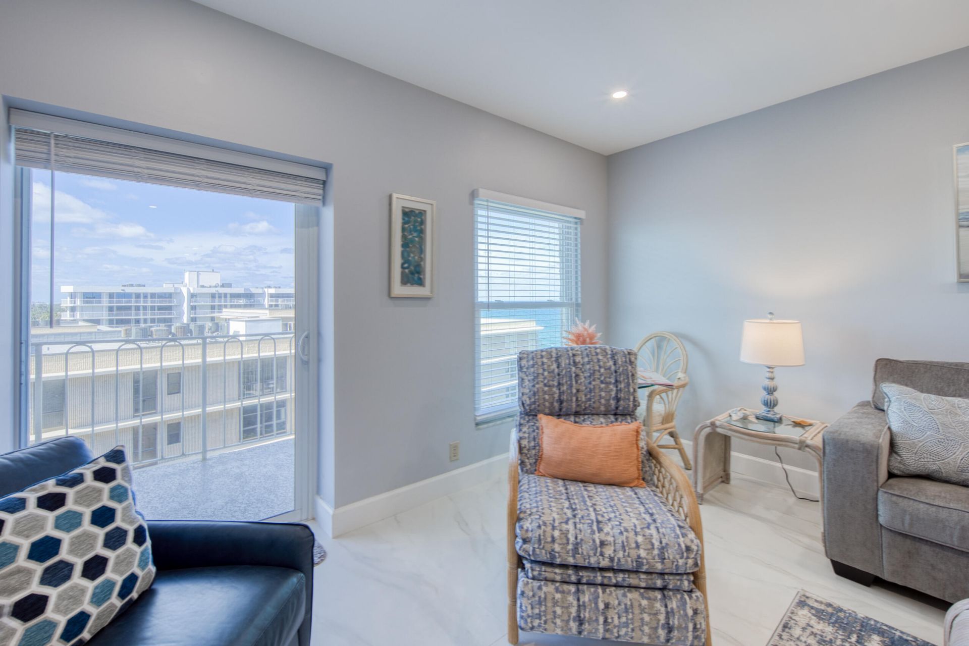 3230 S Ocean Boulevard, Unit E609, Palm Beach, FL 33480 Photo
