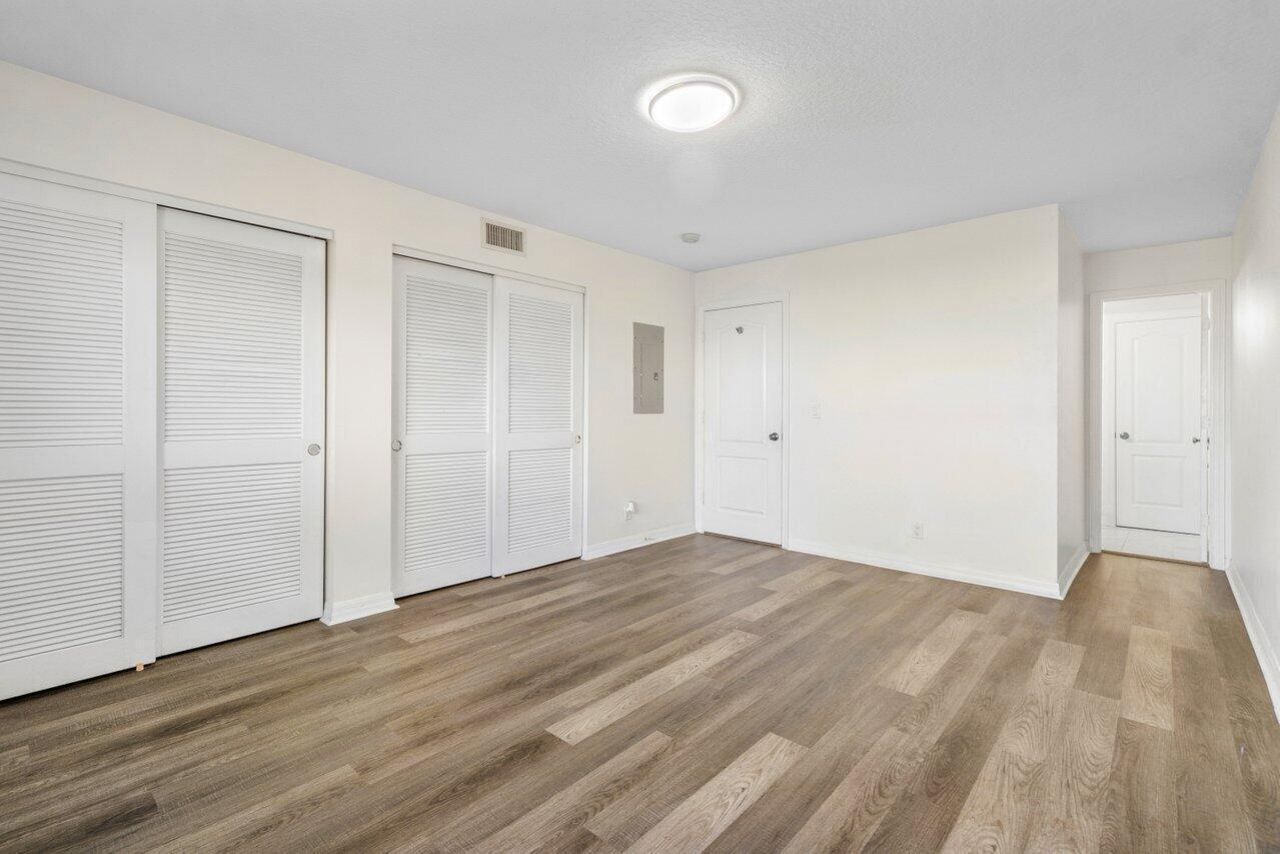 2615 NE 1st Court, Unit 407, Boynton Beach, FL 33435 Photo