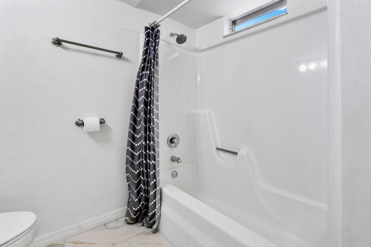2615 NE 1st Court, Unit 407, Boynton Beach, FL 33435 Photo