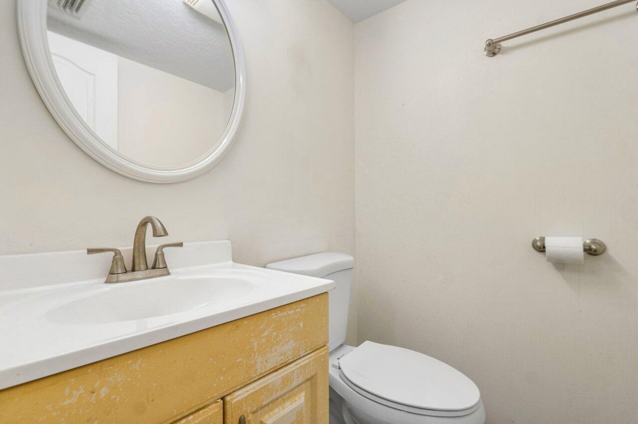 2615 NE 1st Court, Unit 407, Boynton Beach, FL 33435 Photo