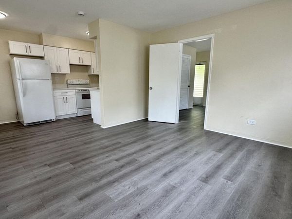 417 SE 12th Court, Unit 8, Fort Lauderdale, FL 33316