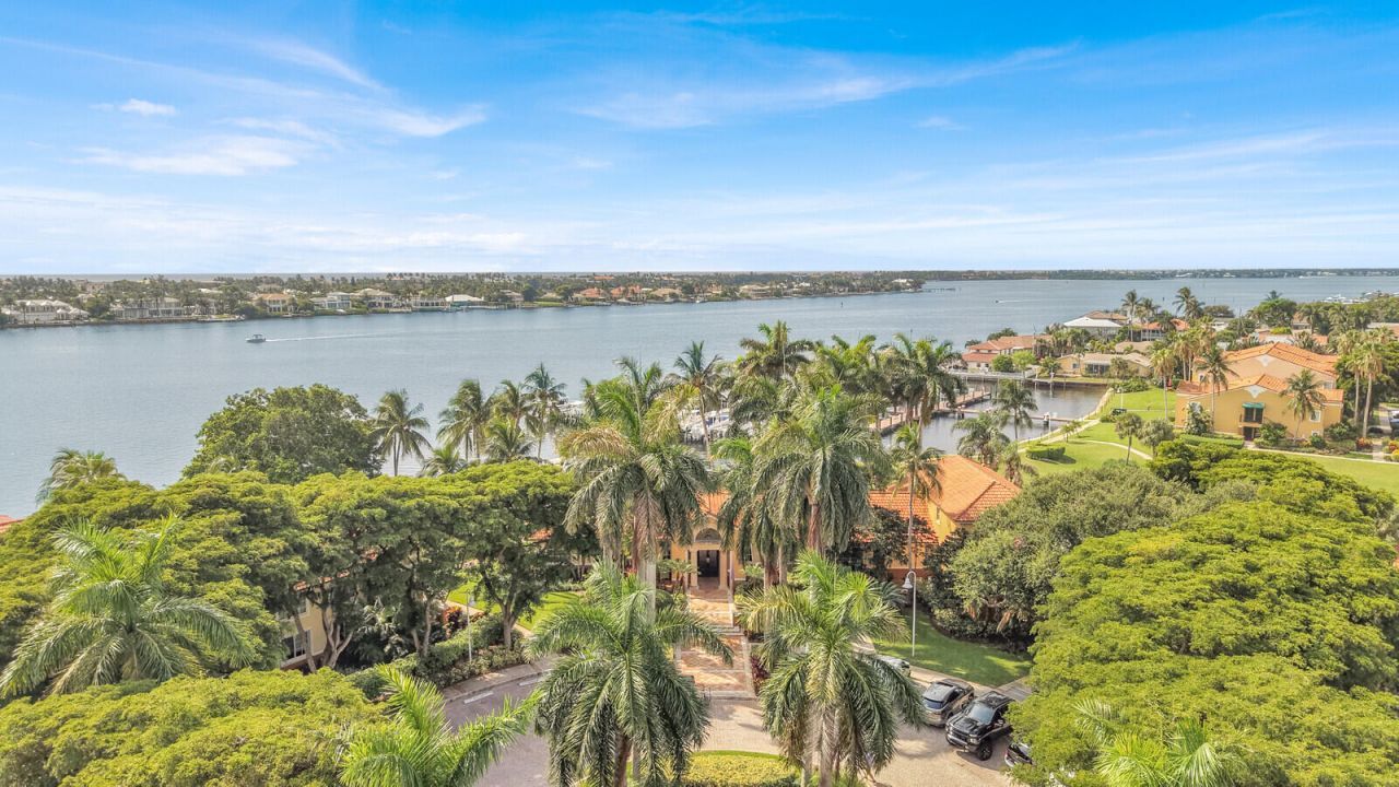 110 Yacht Club Way, Unit 105, Hypoluxo, FL 33462 Photo