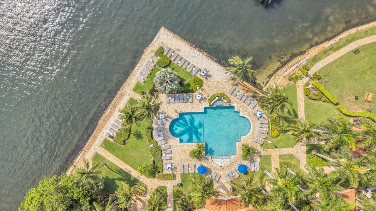 110 Yacht Club Way, Unit 105, Hypoluxo, FL 33462 Photo