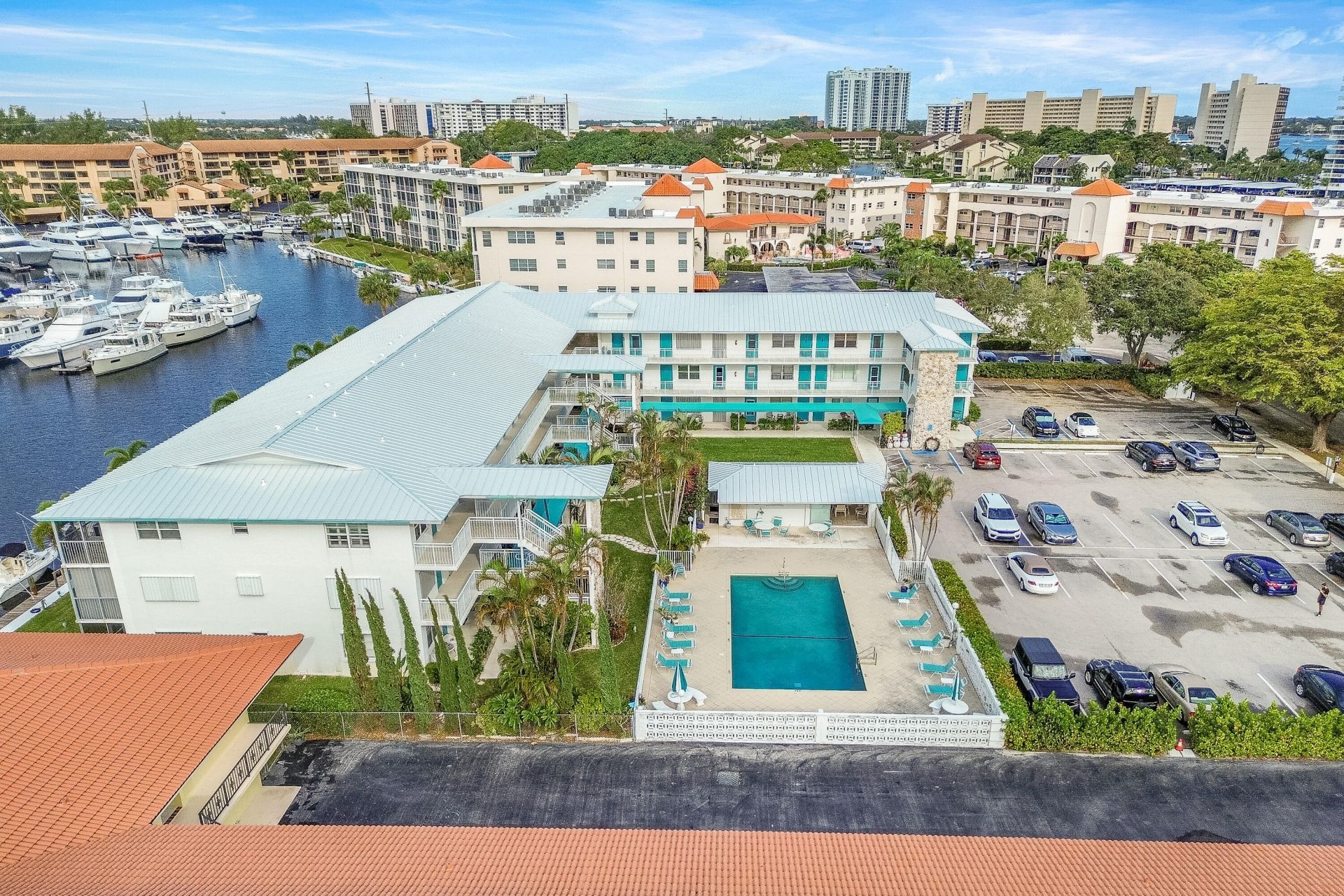 37 Yacht Club Drive, Unit 303, North Palm Beach, FL 33408 Photo