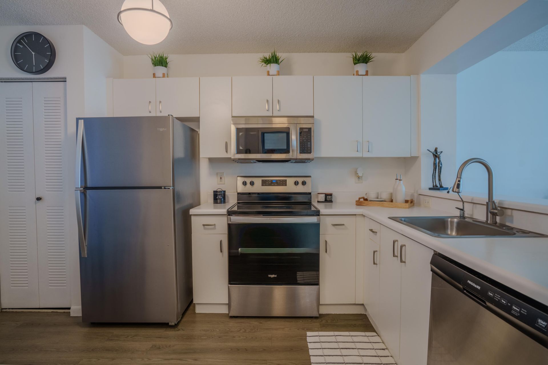 9580 Weldon Circle, Unit K105, Tamarac, FL 33321 Photo