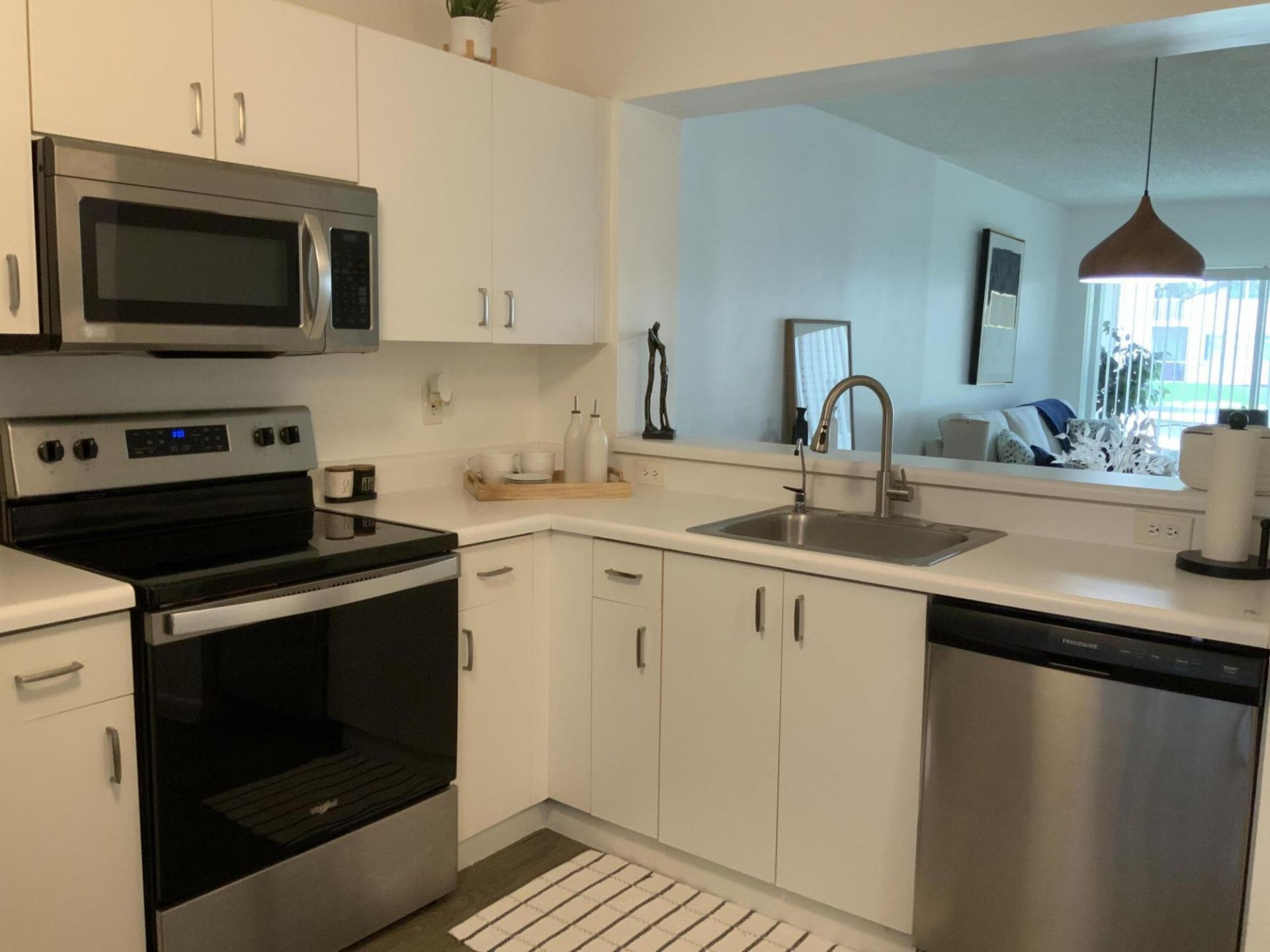 9580 Weldon Circle, Unit K105, Tamarac, FL 33321 Photo