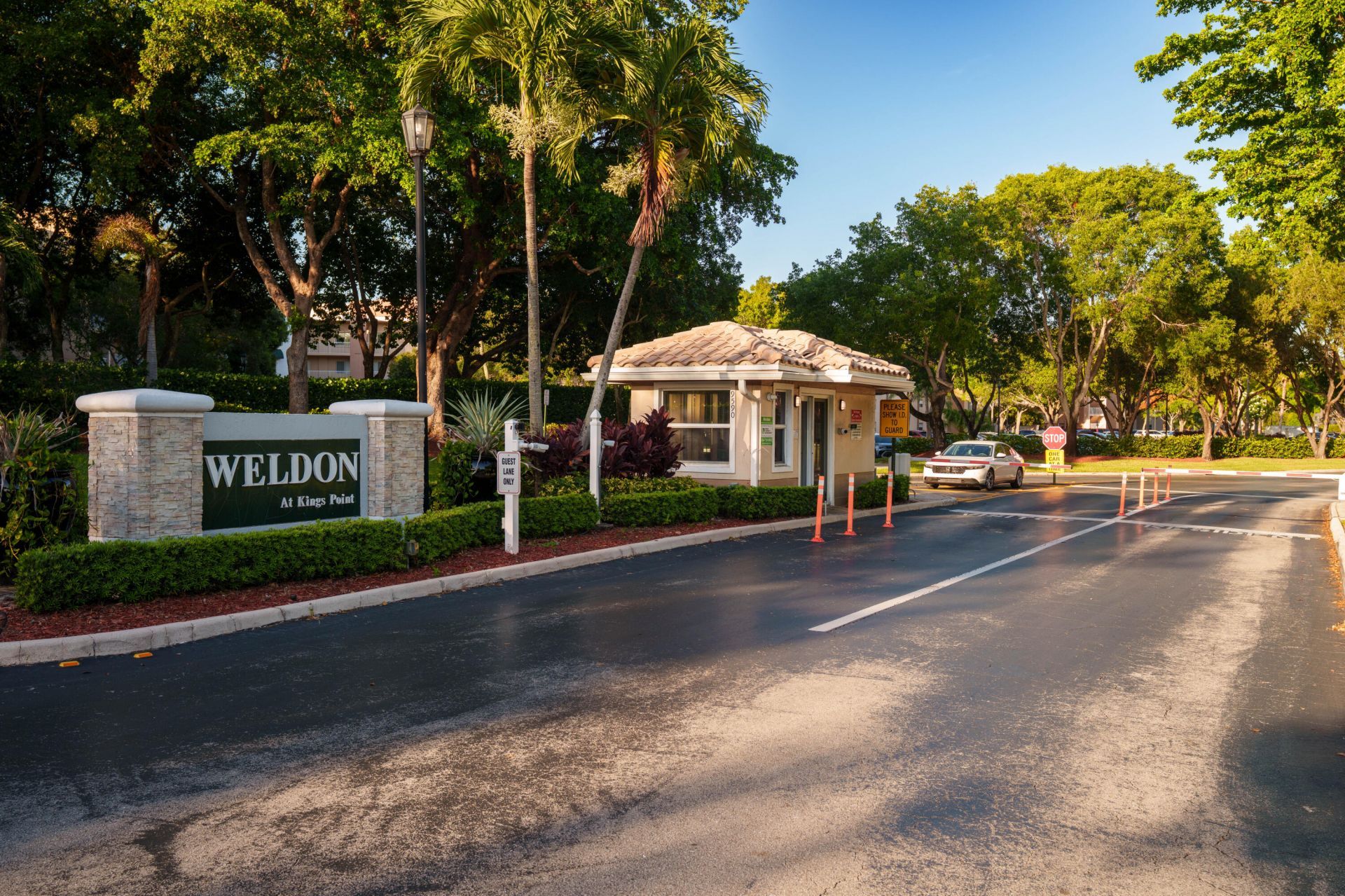 9580 Weldon Circle, Unit K105, Tamarac, FL 33321 Photo