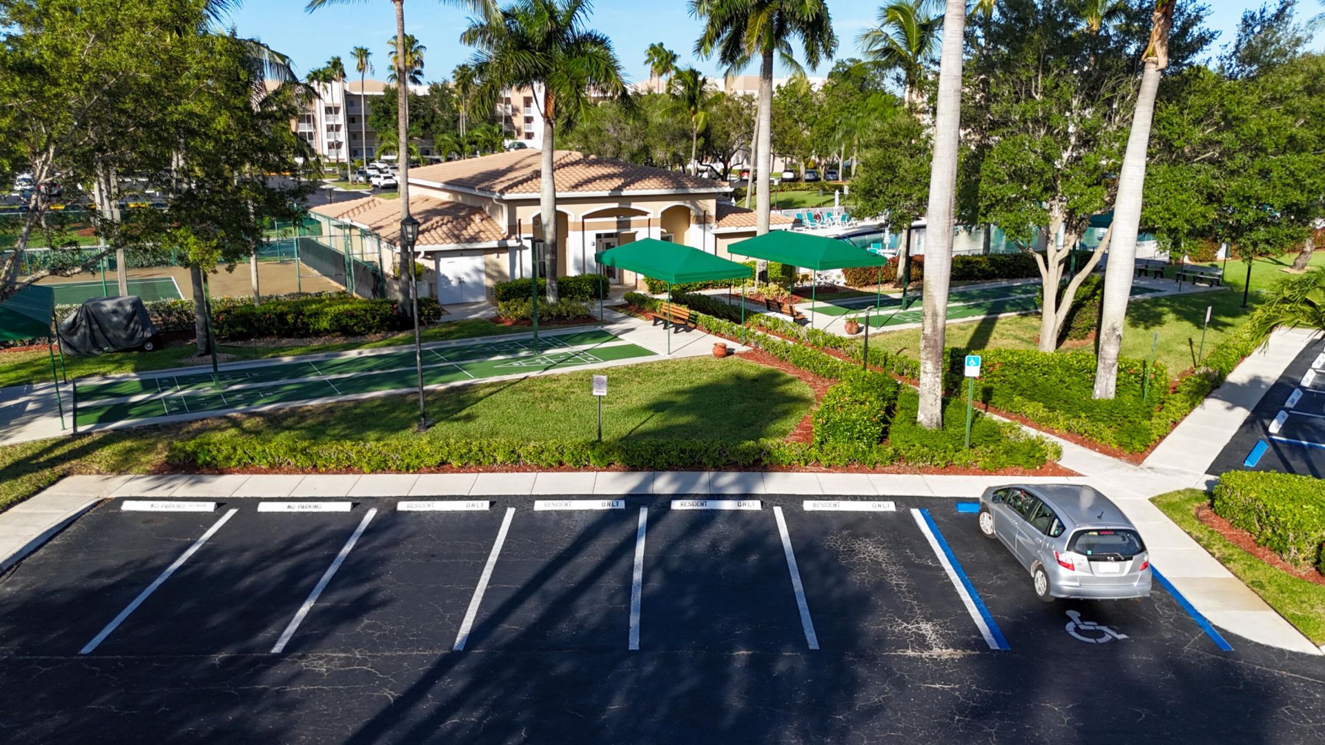 9580 Weldon Circle, Unit K105, Tamarac, FL 33321 Photo