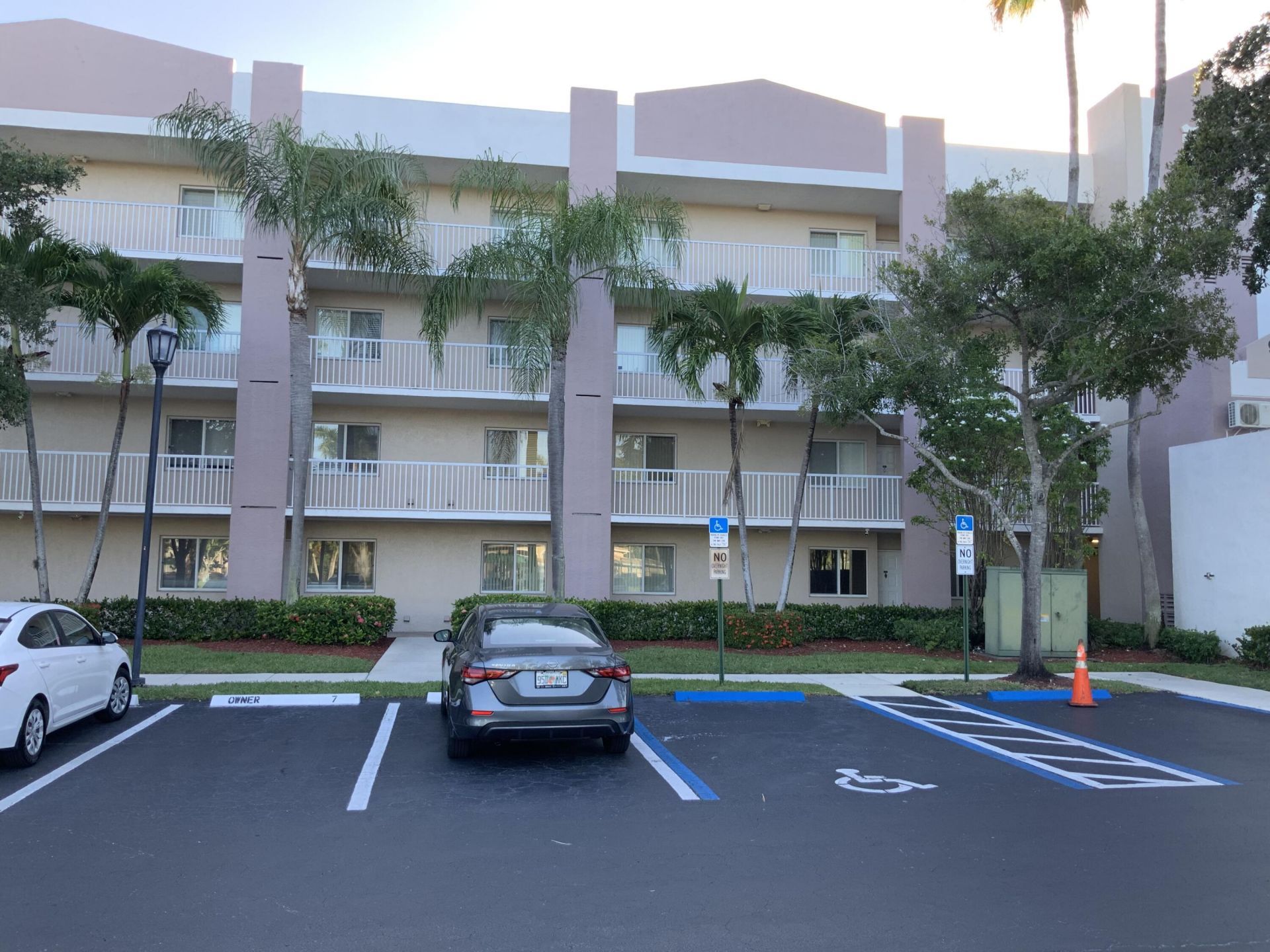 9580 Weldon Circle, Unit K105, Tamarac, FL 33321 Photo