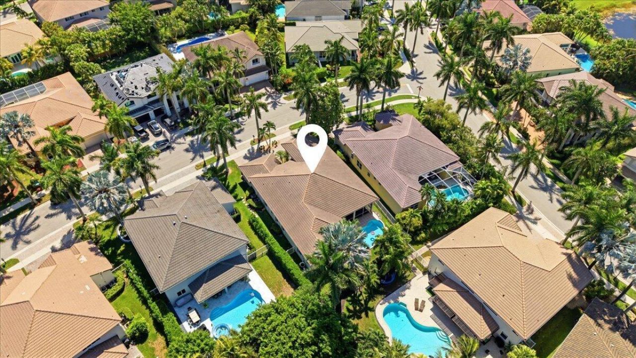 2458 Greenbrier Court, Weston, FL 33327 Photo