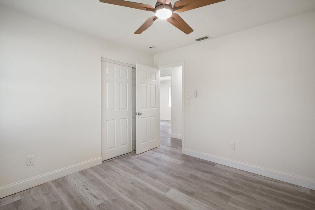 911 SE Dolphin Drive, Stuart, FL 34996 Photo