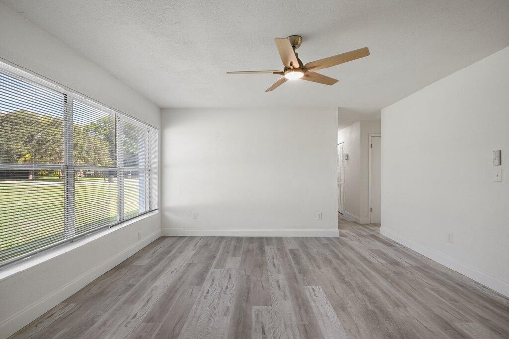 911 SE Dolphin Drive, Stuart, FL 34996 Photo