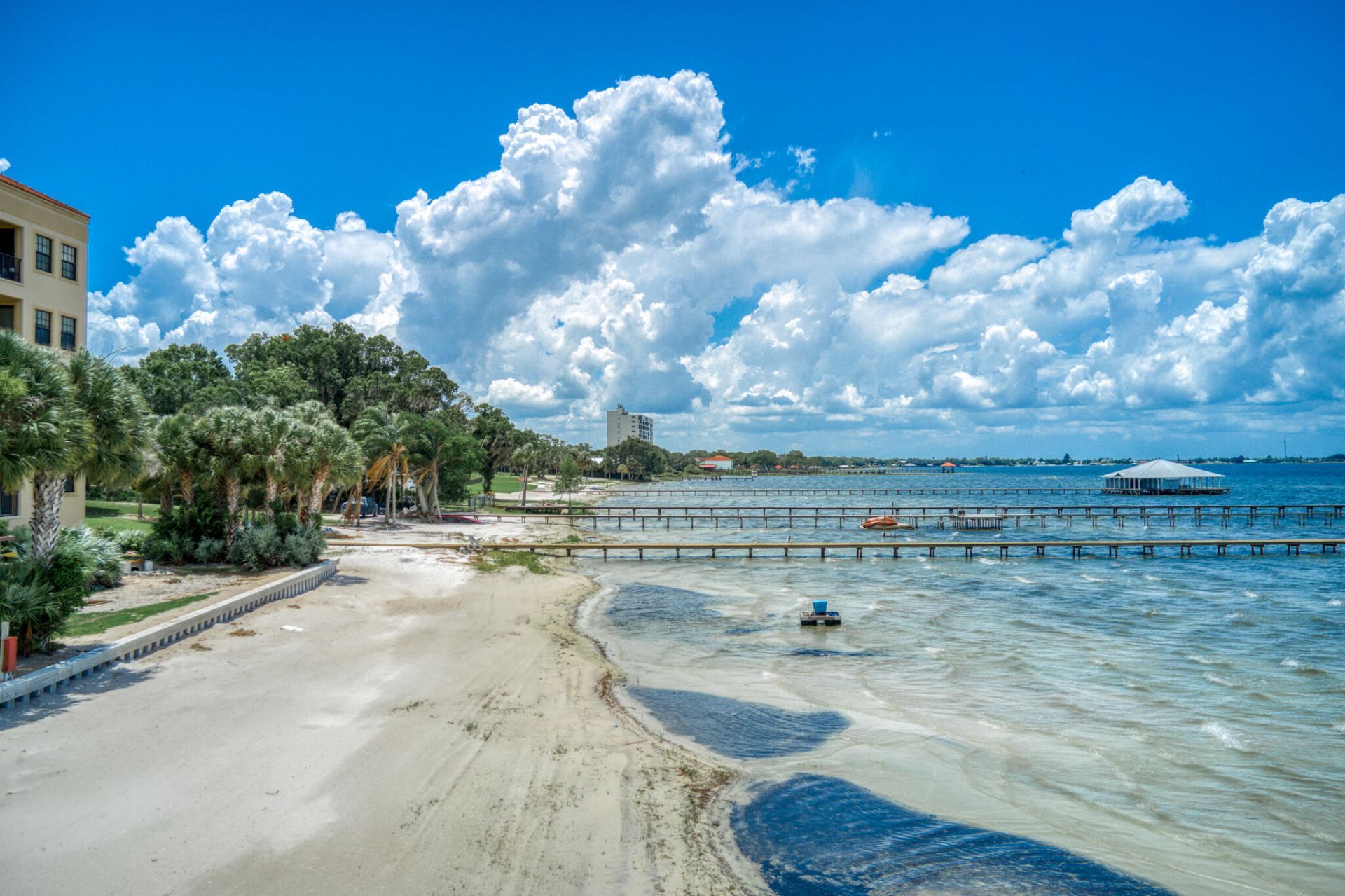 2351 Lakeview Drive, Unit 209, Sebring, FL 33870 Photo