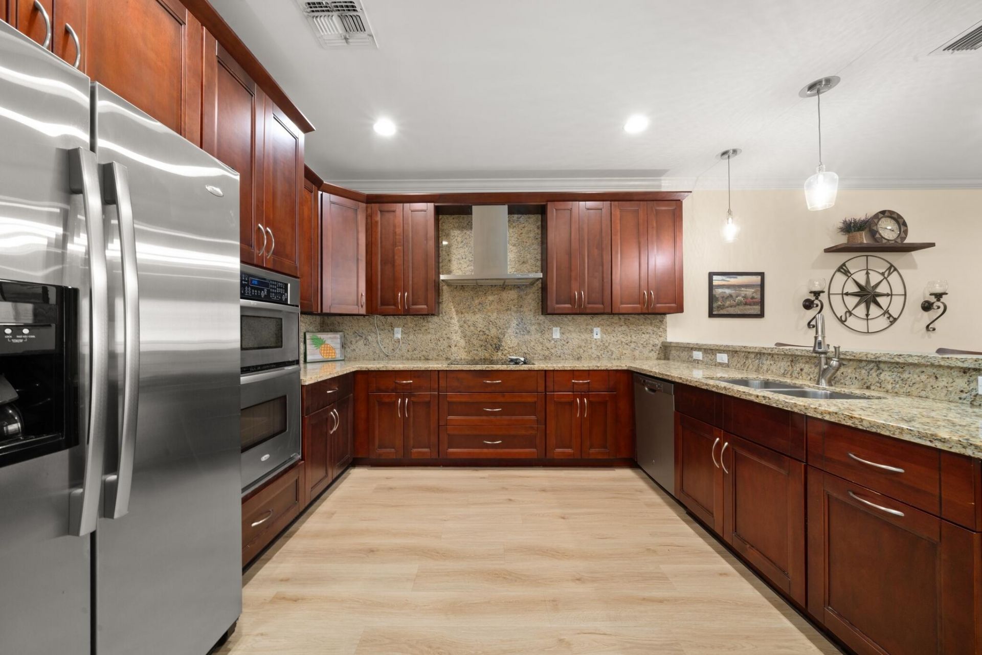 2351 Lakeview Drive, Unit 209, Sebring, FL 33870 Photo