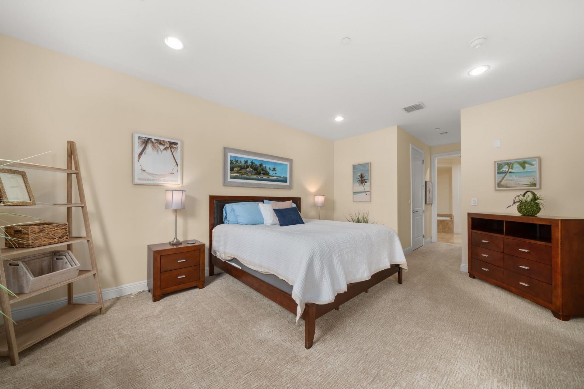 2351 Lakeview Drive, Unit 209, Sebring, FL 33870 Photo