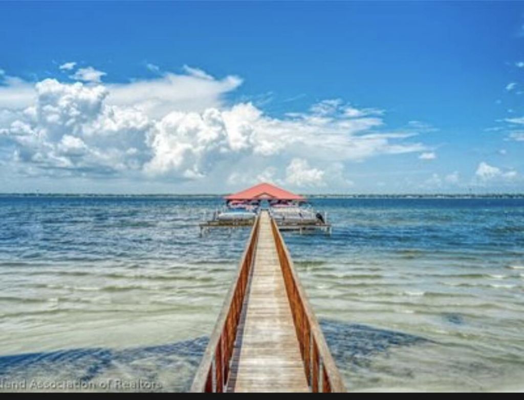 2351 Lakeview Drive, Unit 209, Sebring, FL 33870 Photo