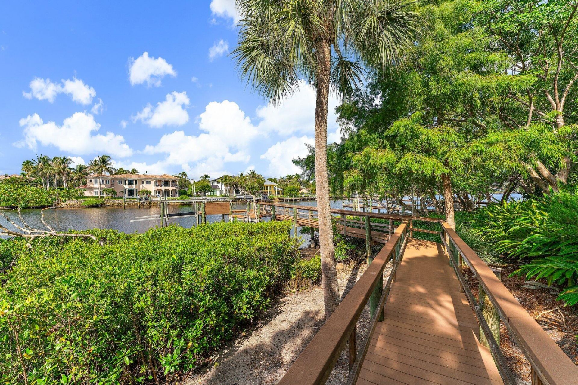 18610 SE Saint Augustine Way, Tequesta, FL 33469 Photo