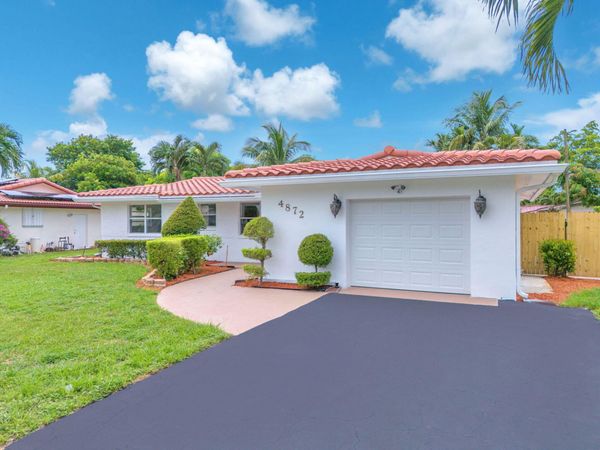 4872 NW 6TH Court, Plantation, FL 33317