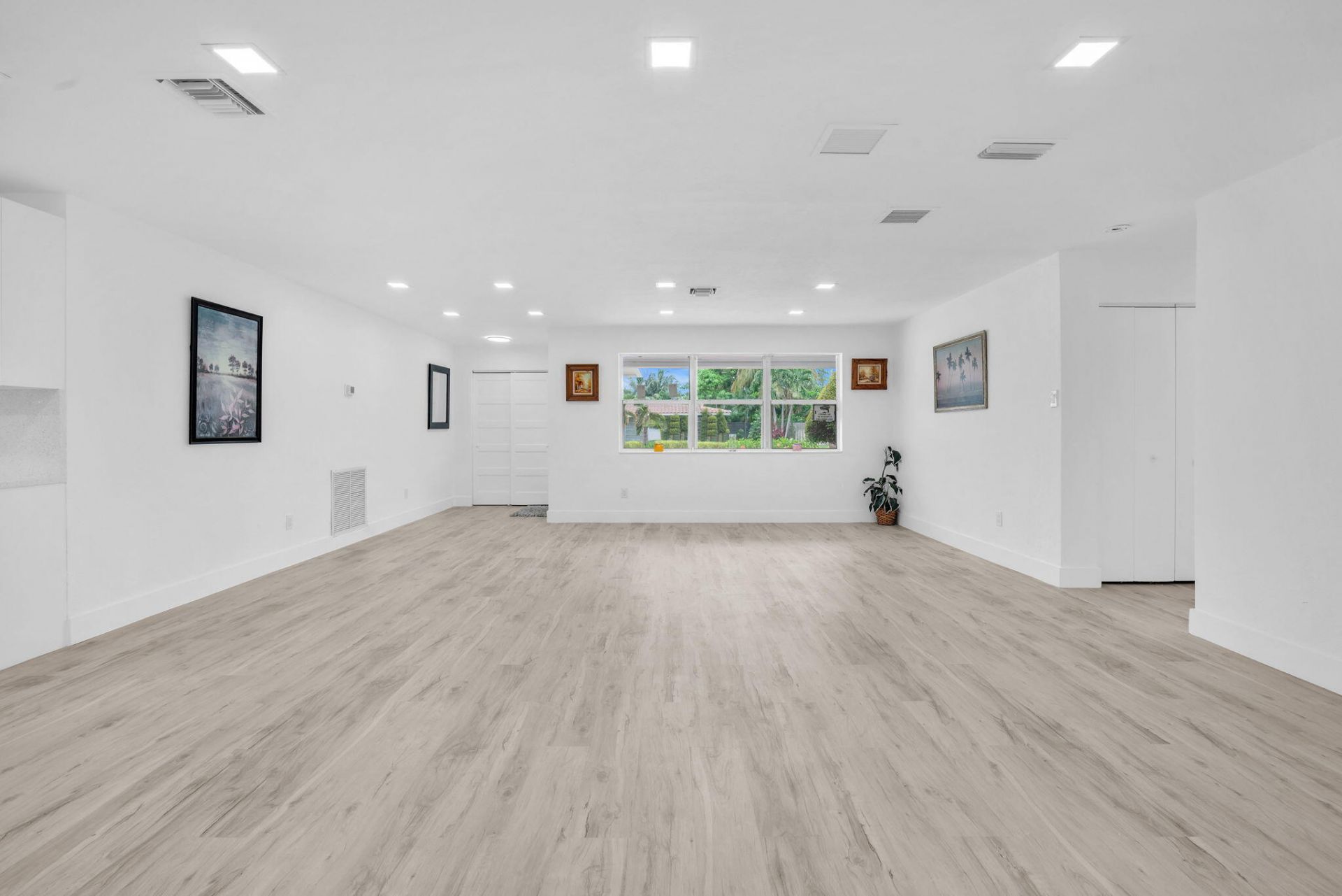 4872 NW 6th Court, Plantation, FL 33317 Photo
