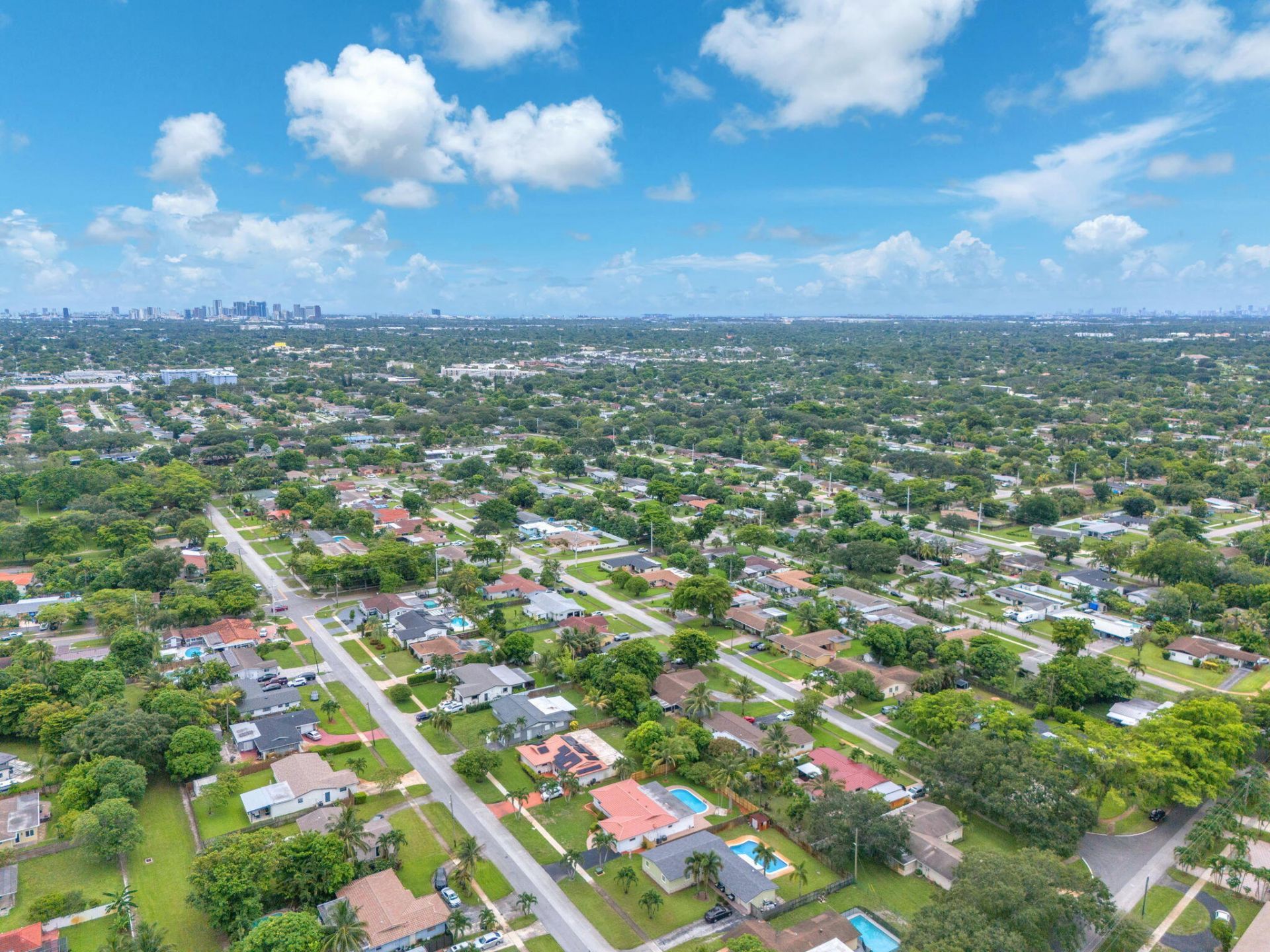 4872 NW 6th Court, Plantation, FL 33317 Photo