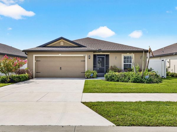 5521 Fantasy Drive, Fort Pierce, FL 34947