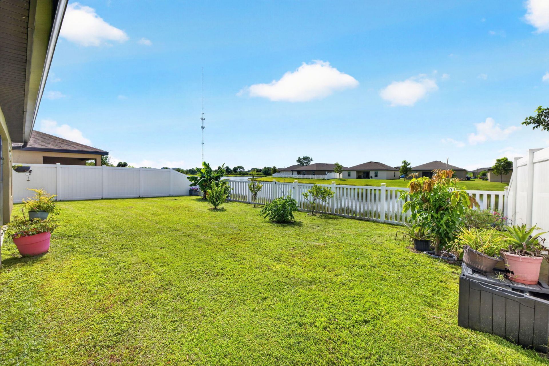 5521 Fantasy Drive, Fort Pierce, FL 34947 Photo