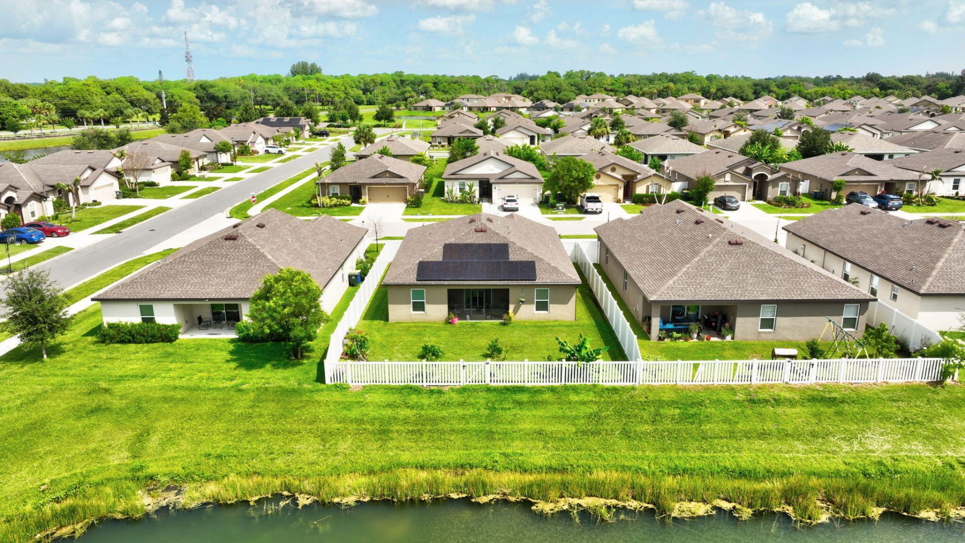 5521 Fantasy Drive, Fort Pierce, FL 34947 Photo