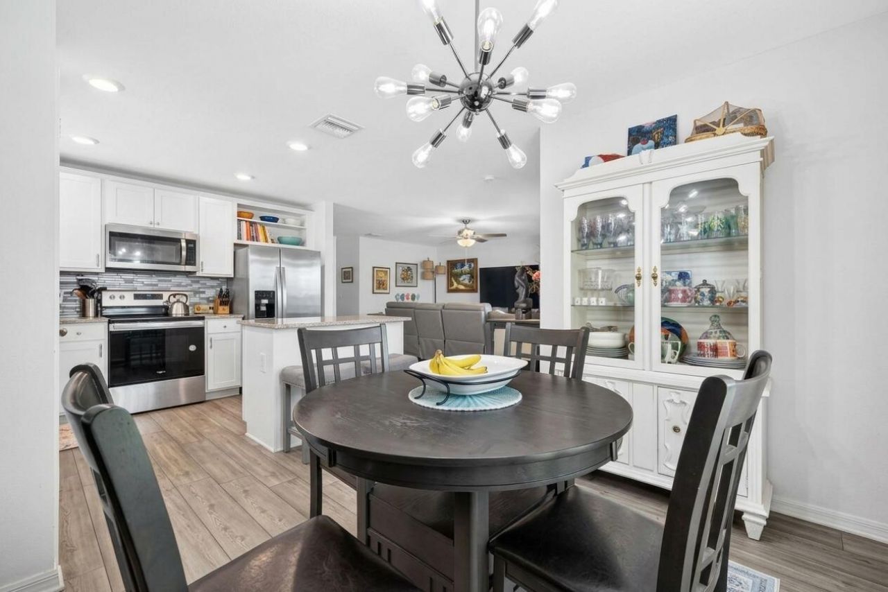 5521 Fantasy Drive, Fort Pierce, FL 34947 Photo