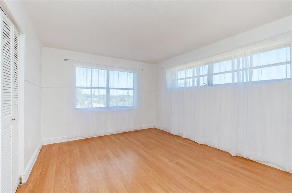 1101 NE 191st Street, Unit H301, Miami, FL 33179 Photo