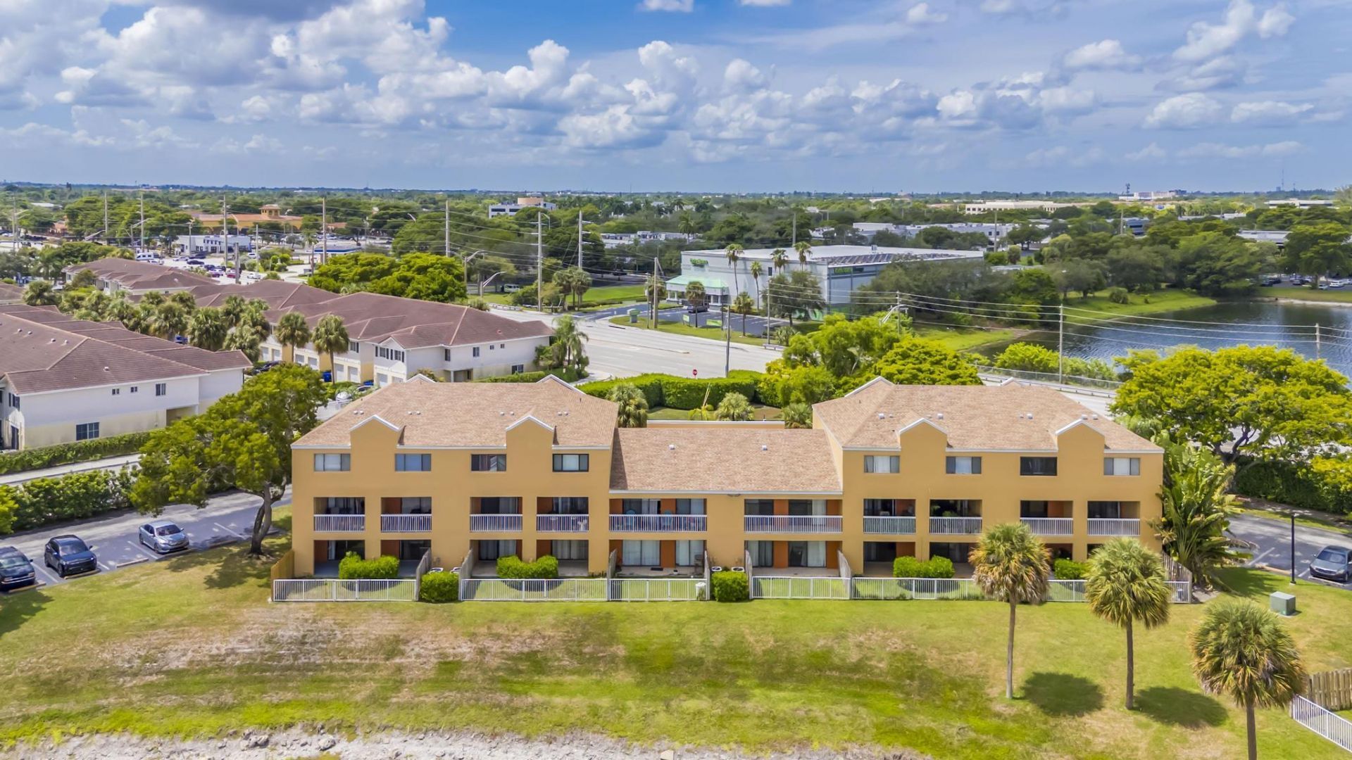 5200 NW 31st Avenue, Unit 98, Fort Lauderdale, FL 33309 Photo