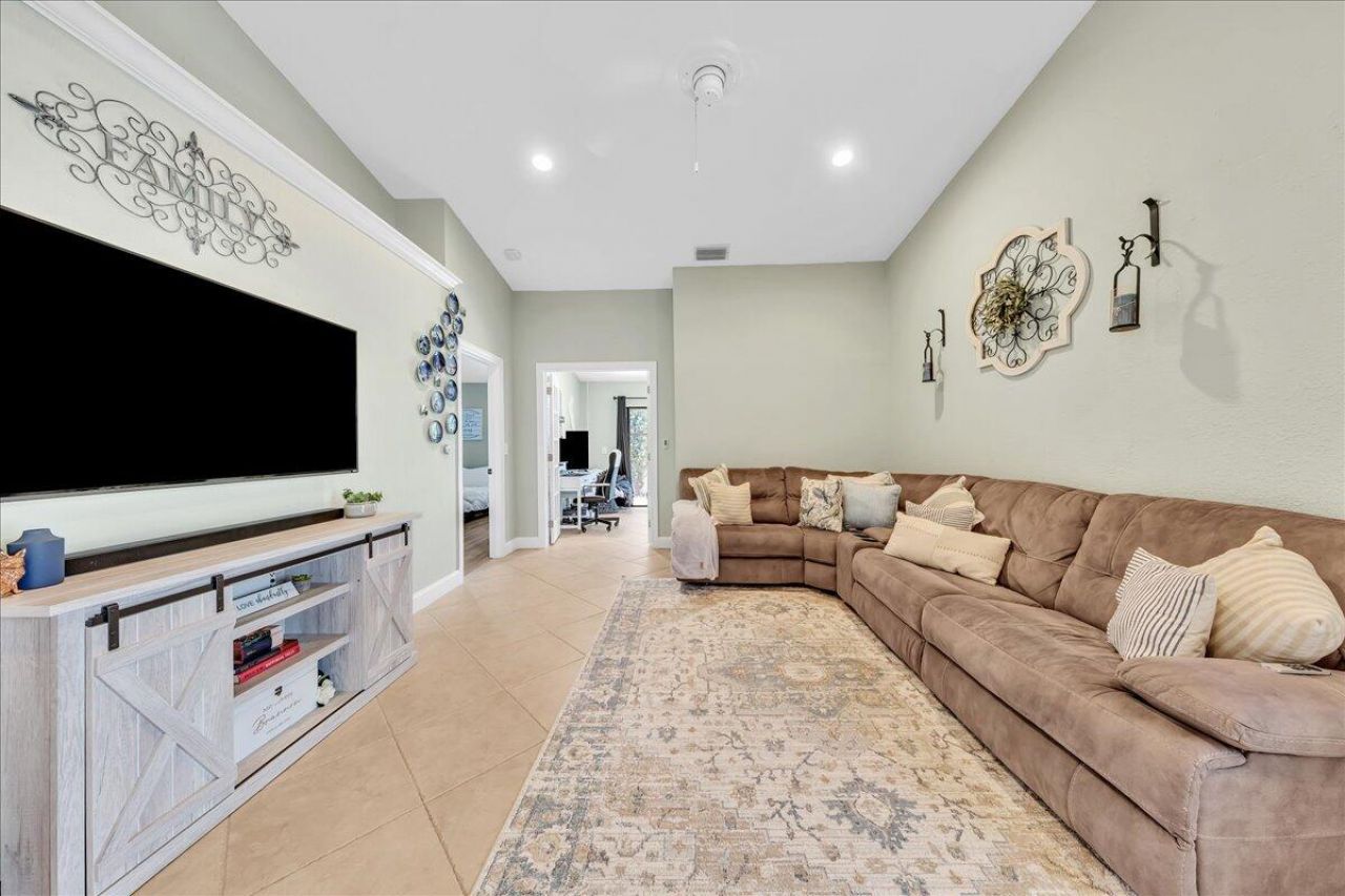 10003 NW 83rd Street, Unit 4, Tamarac, FL 33321 Photo