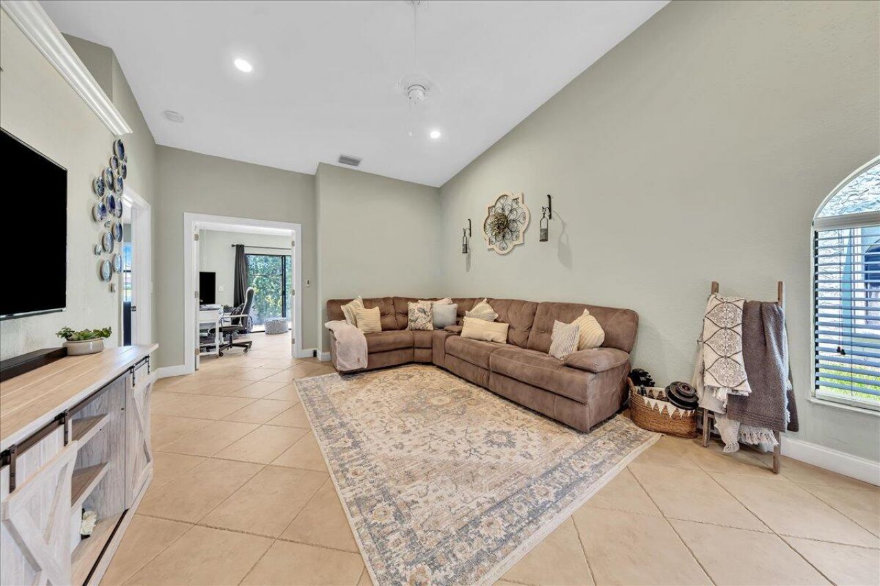 10003 NW 83rd Street, Unit 4, Tamarac, FL 33321 Photo