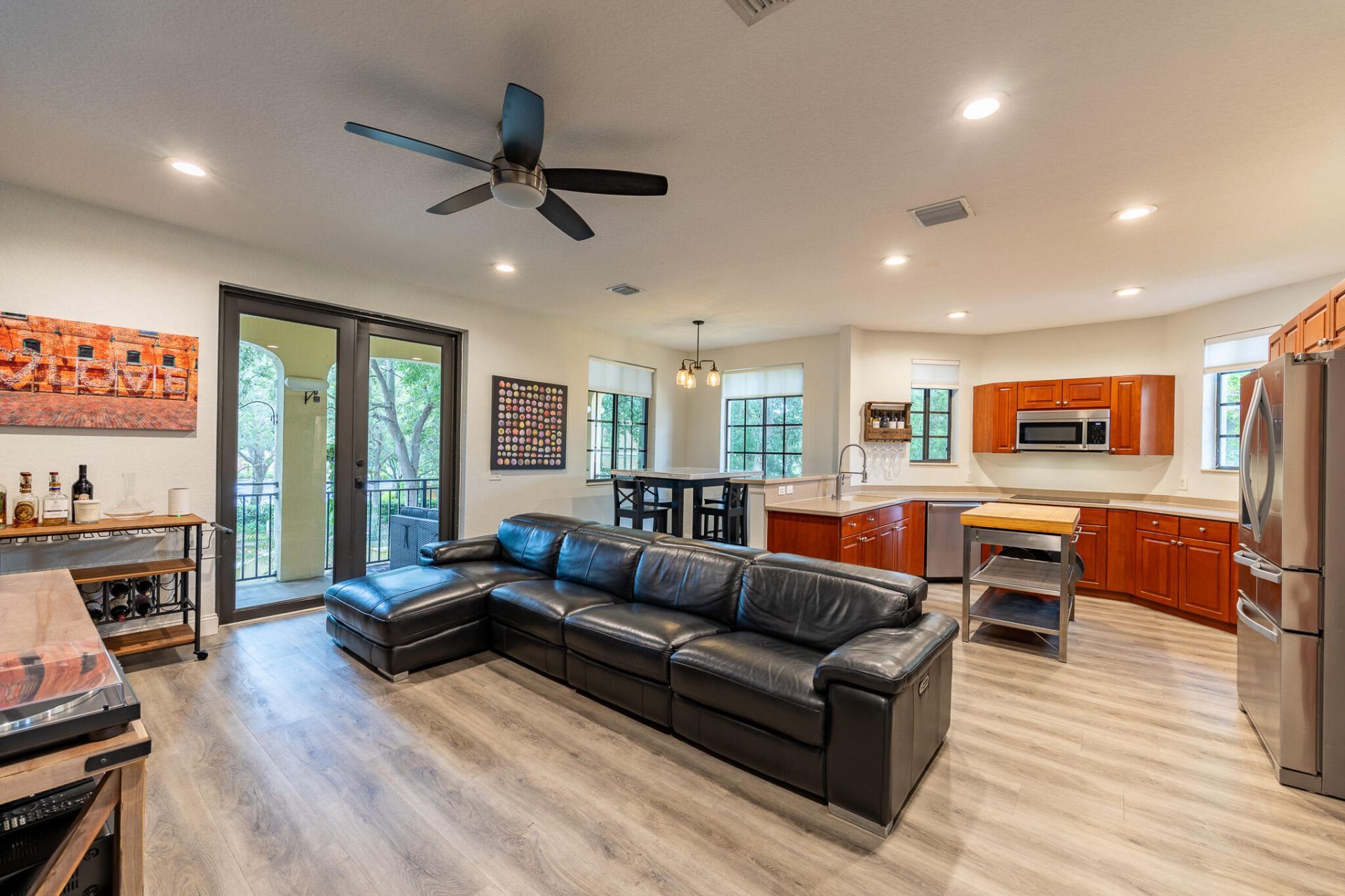 1639 Passion Vine Circle, Unit 16-4, Weston, FL 33326 Photo