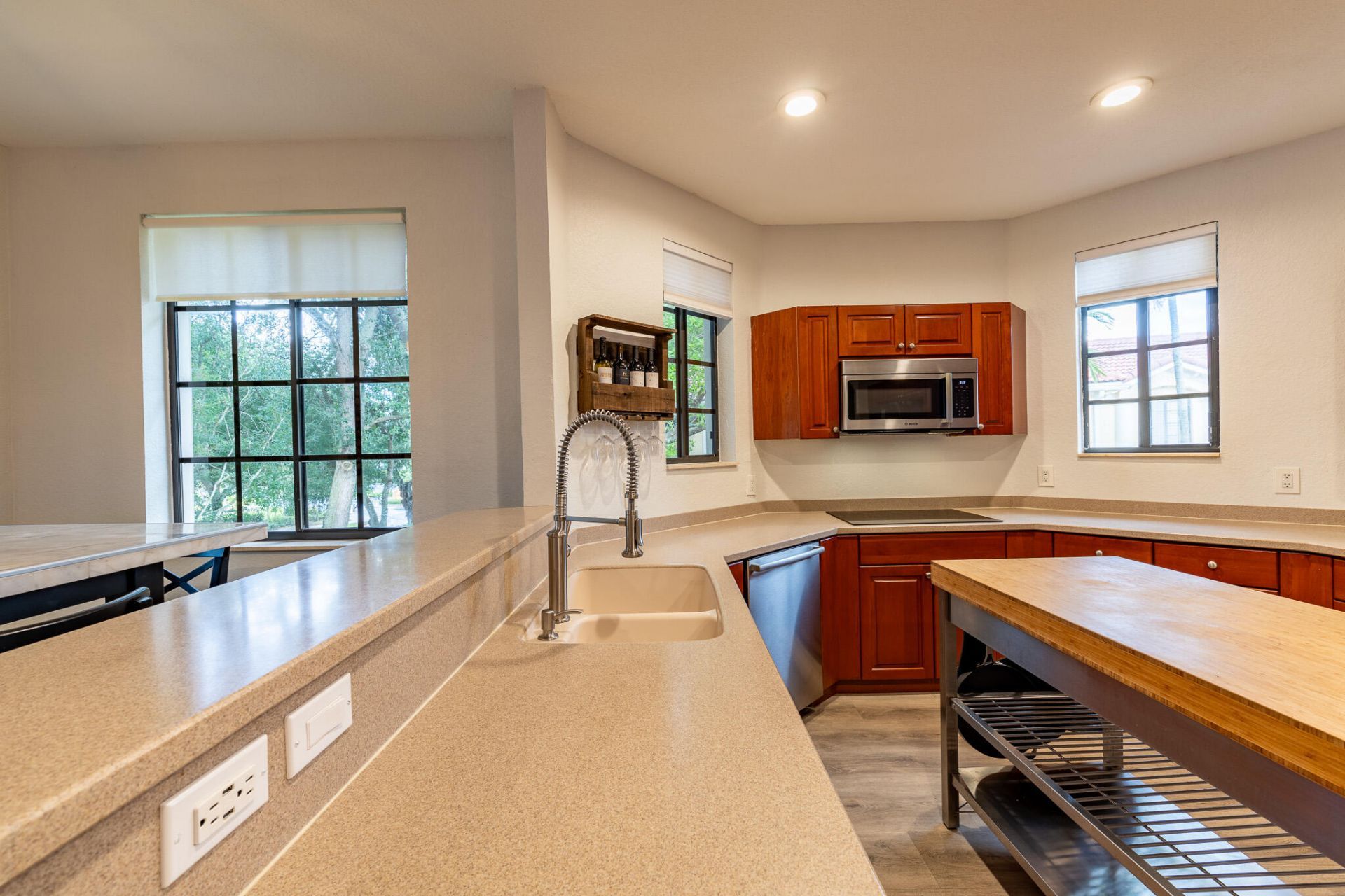 1639 Passion Vine Circle, Unit 16-4, Weston, FL 33326 Photo