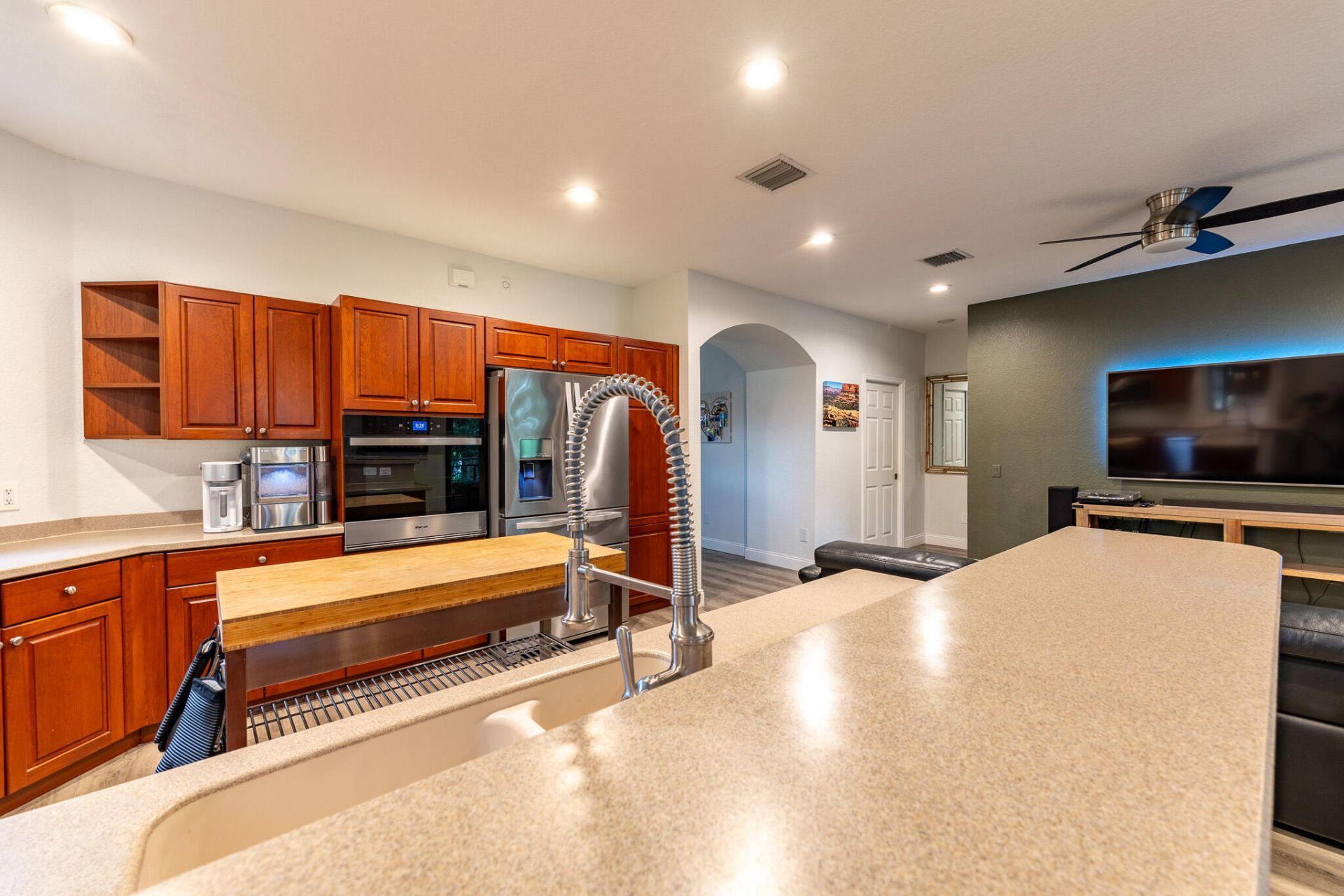 1639 Passion Vine Circle, Unit 16-4, Weston, FL 33326 Photo