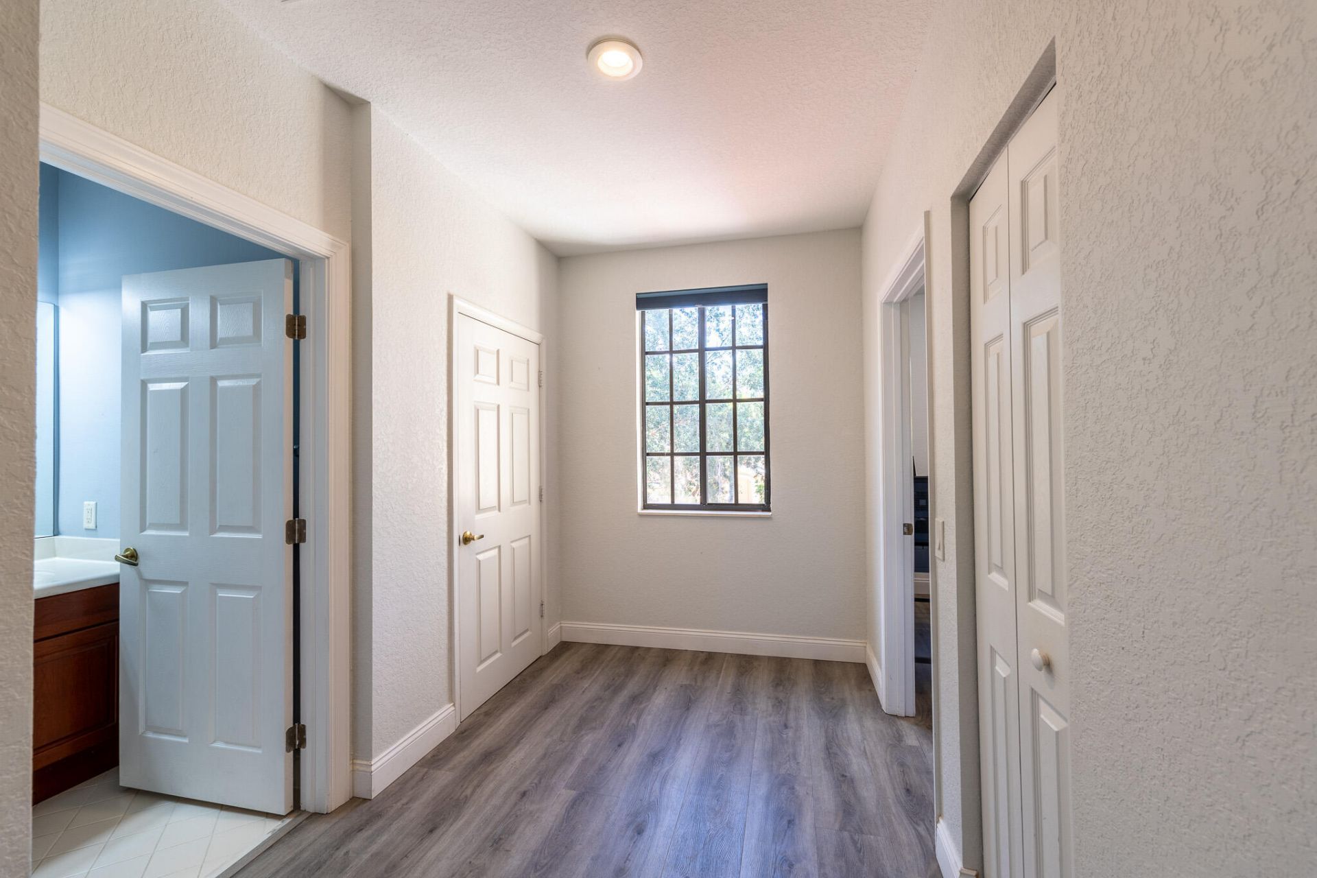1639 Passion Vine Circle, Unit 16-4, Weston, FL 33326 Photo