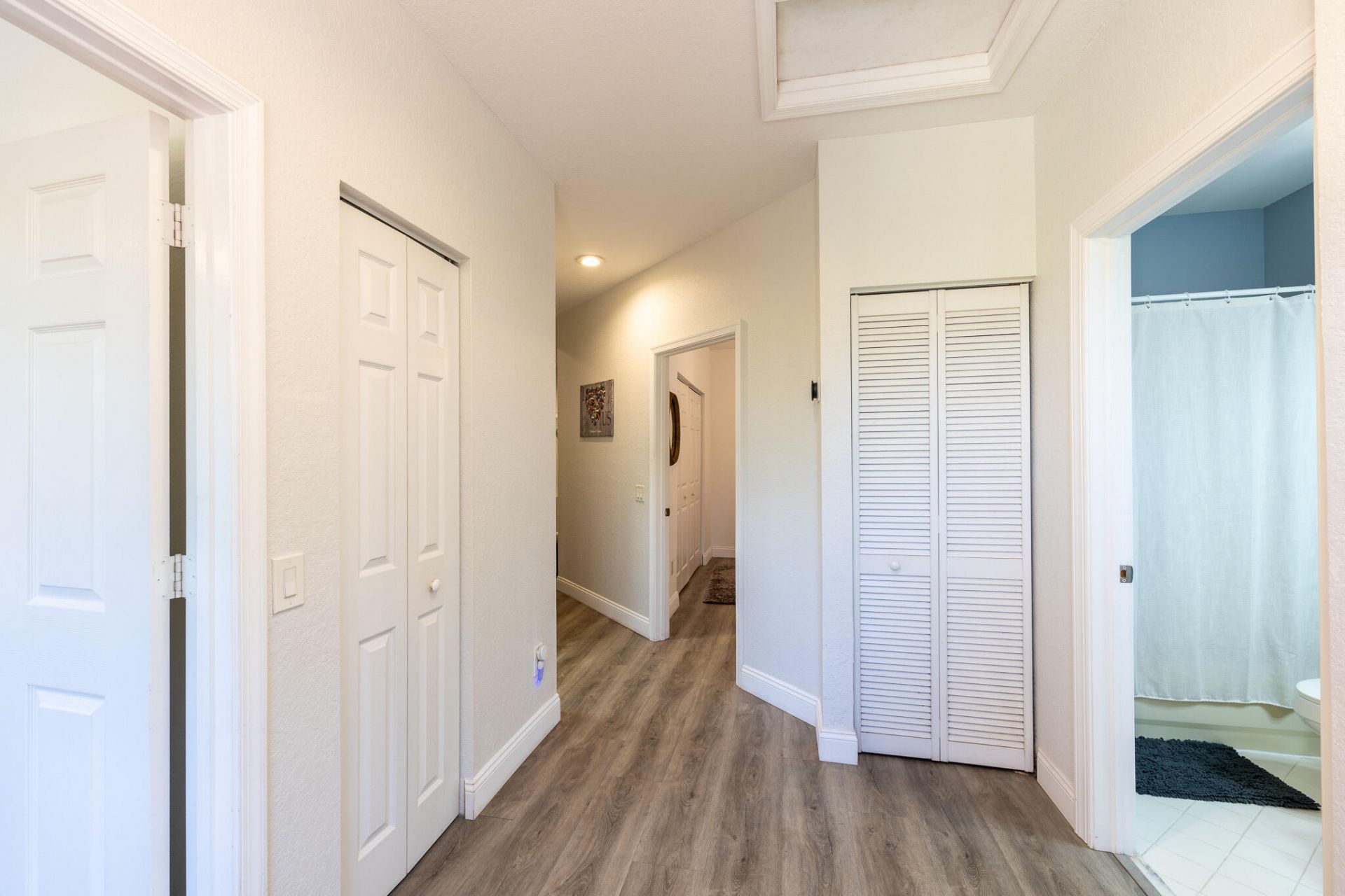 1639 Passion Vine Circle, Unit 16-4, Weston, FL 33326 Photo