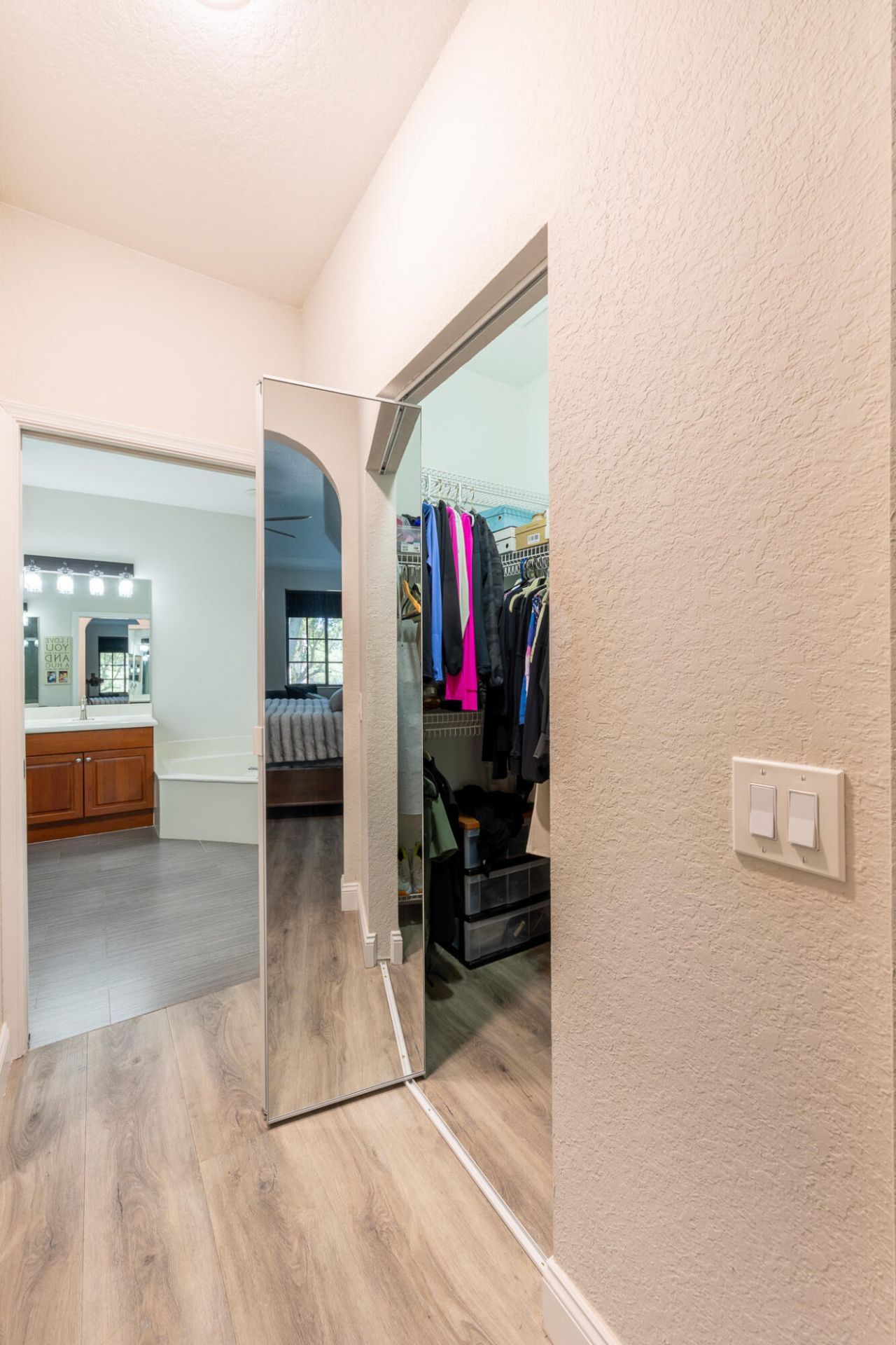 1639 Passion Vine Circle, Unit 16-4, Weston, FL 33326 Photo