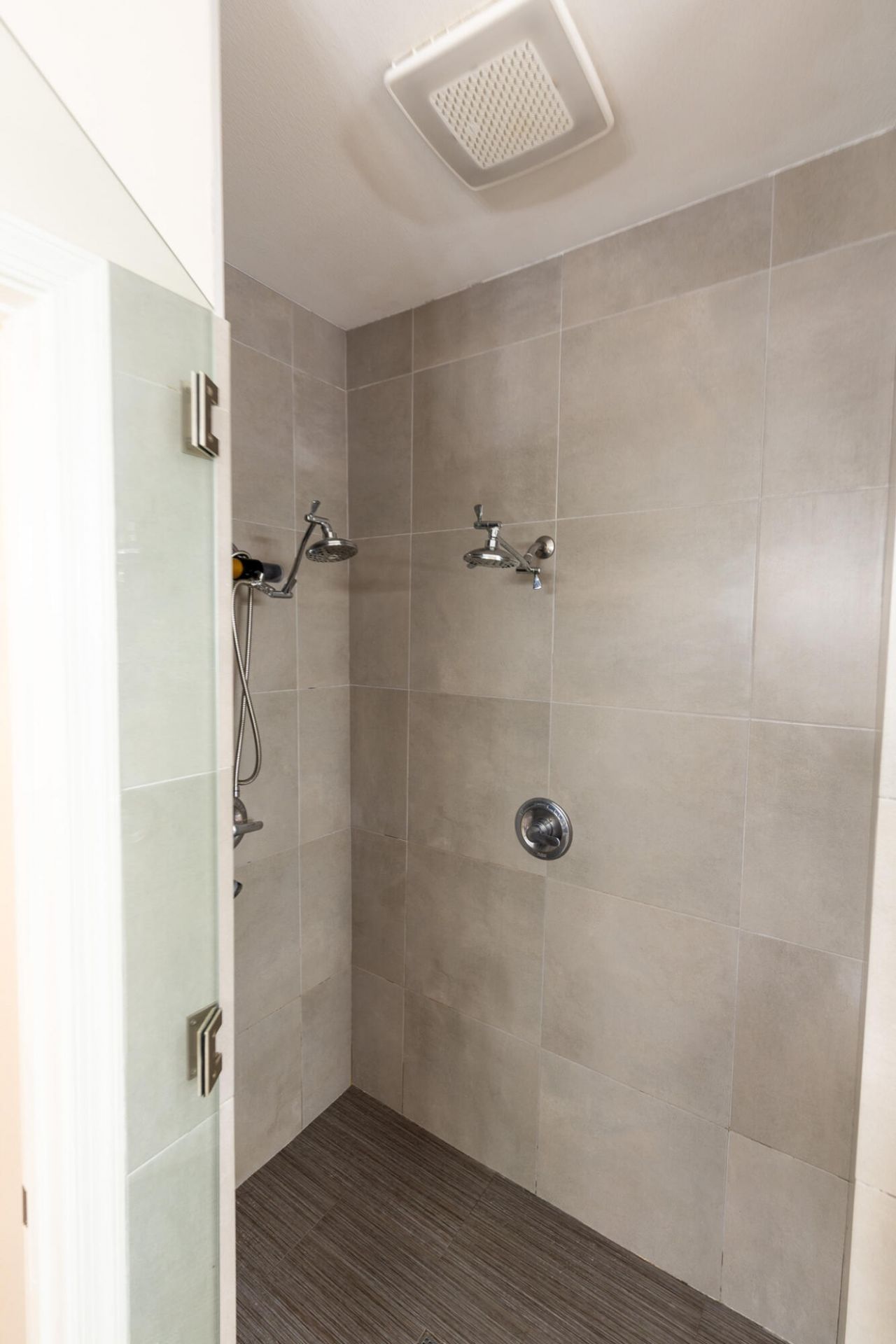 1639 Passion Vine Circle, Unit 16-4, Weston, FL 33326 Photo