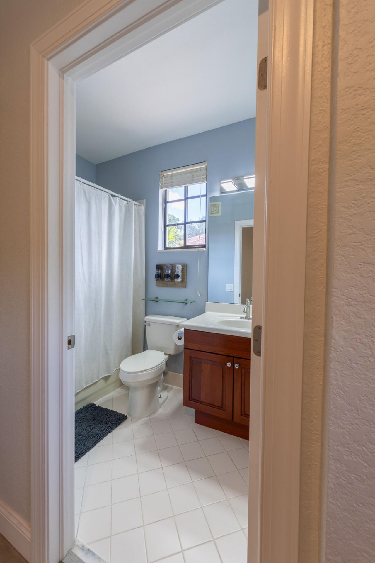 1639 Passion Vine Circle, Unit 16-4, Weston, FL 33326 Photo