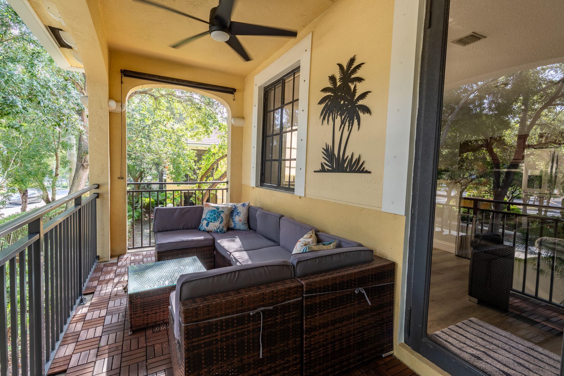 1639 Passion Vine Circle, Unit 16-4, Weston, FL 33326 Photo