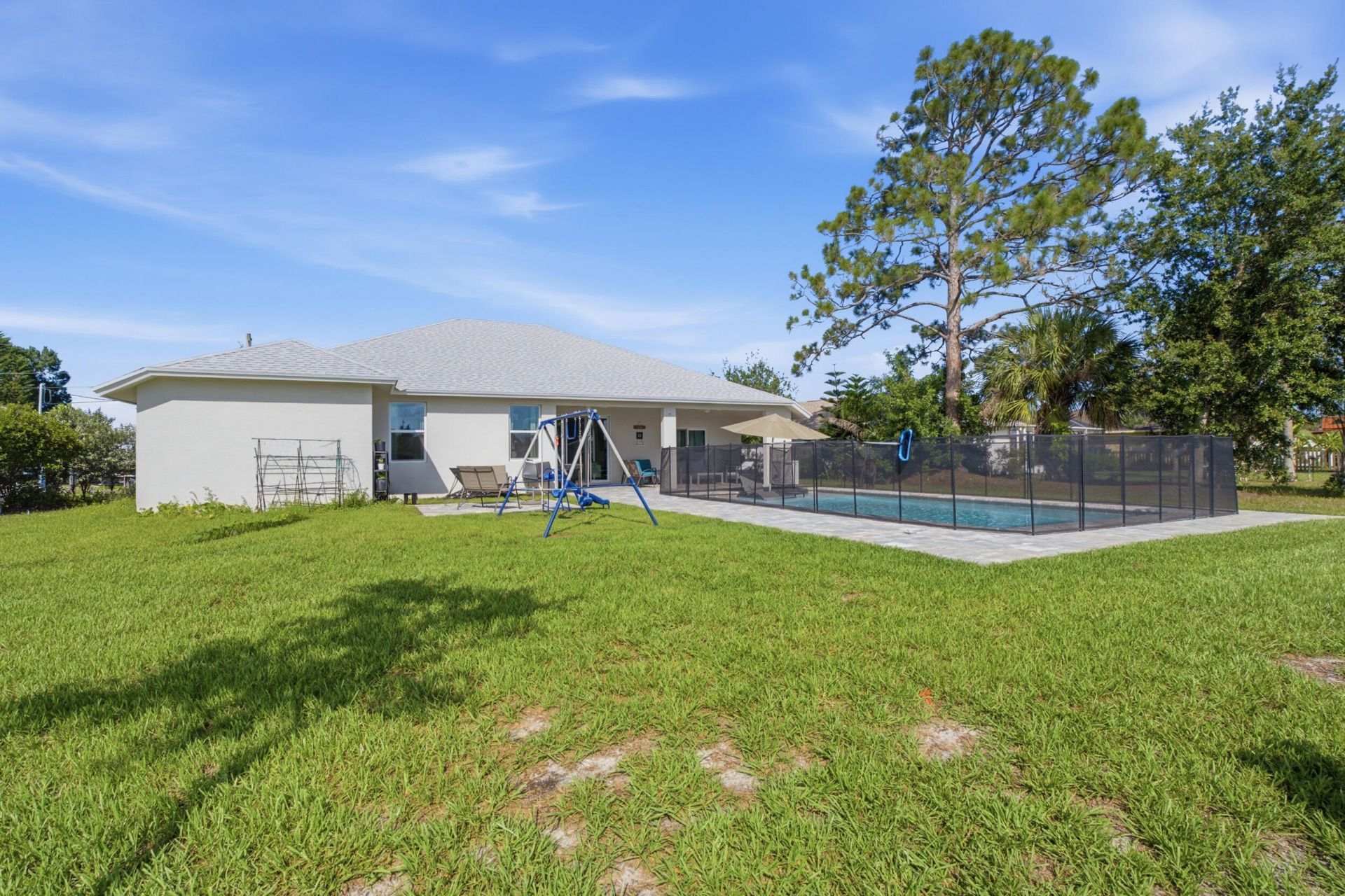 1174 SW Edinburgh Drive, Port Saint Lucie, FL 34953 Photo