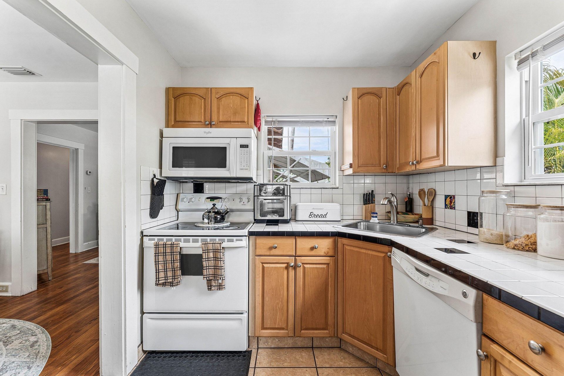 427 58th Street, West Palm Beach, FL 33407 Photo