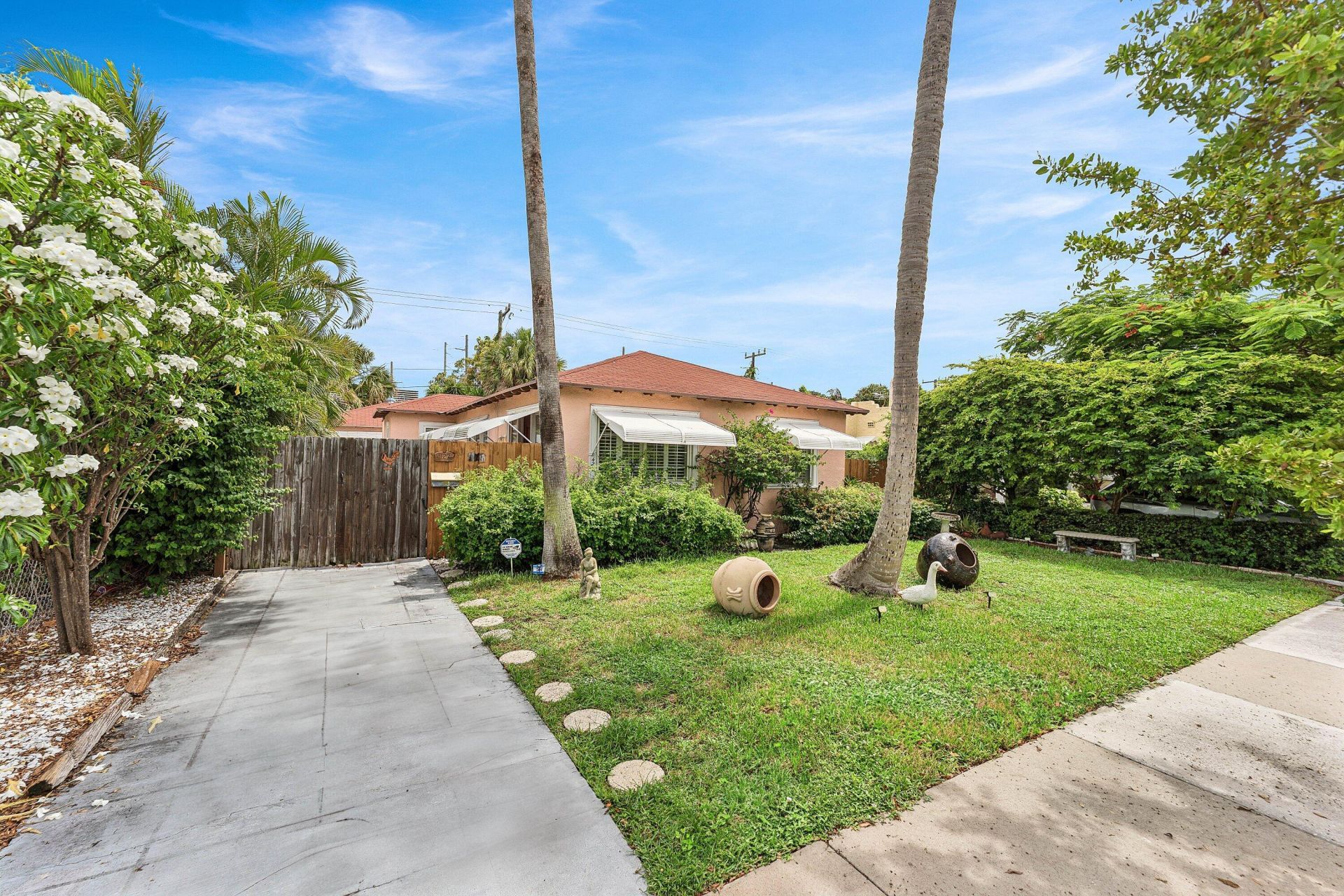 427 58th Street, West Palm Beach, FL 33407 Photo