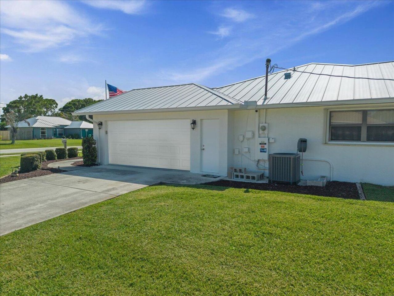 2373 SE Grand Drive, Port Saint Lucie, FL 34952 Photo