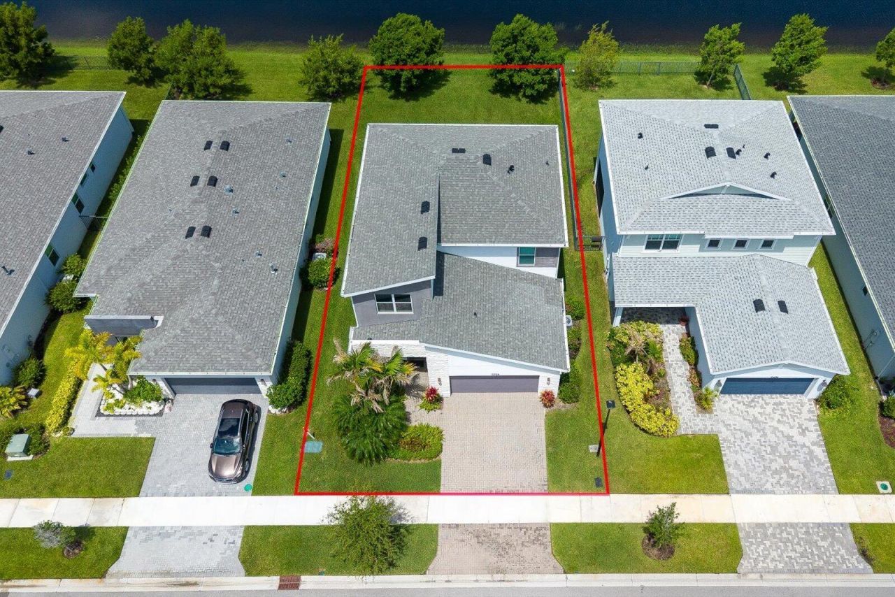 10704 SW Estella Lane, Port Saint Lucie, FL 34987 Photo