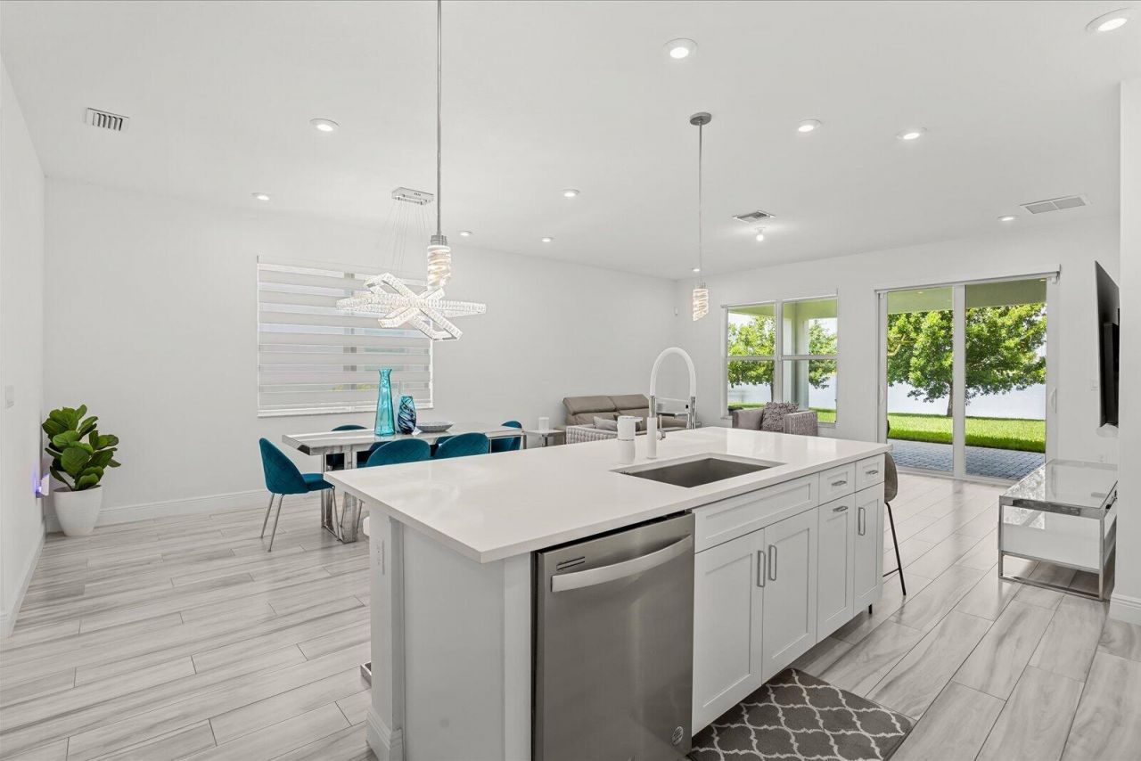 10704 SW Estella Lane, Port Saint Lucie, FL 34987 Photo